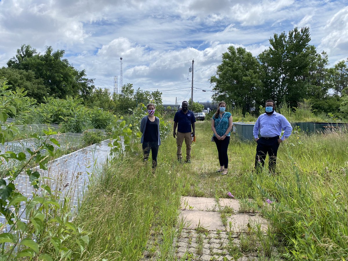 aaorteg's tweet photo. Great visit with leaders from @RevolutionWork1 and @GreencorpsChi to explore synergies to help Chicagoans to learn and hone skills in construction and ecological restoration. @chicagosmayor https://t.co/7WQSM6NhDc