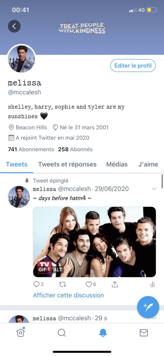 gomezalvah's tweet photo. You don’t know how much I love Harry and the color blue and I don’t know who’s the person behind the account who gives us both but I think she should be more appreciated than she is and we should tell her we love her for giving us the beauty in person with a color. #BlueH https://t.co/L86oiGAhSl