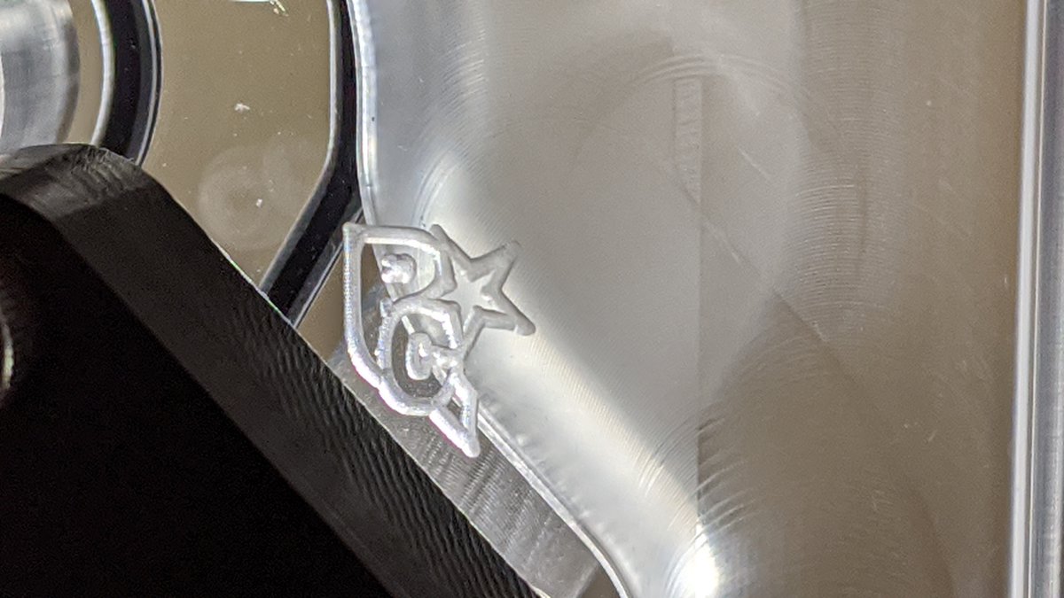 RoninMechaWorks's tweet image. Decided on the @RadikultCustom prototype distro block for the @HITCOMMAND  base station! Looks awesome, be sure to give @RadikultCustom him a follow!

#radikultcustom #hitcommand #FractalDesignNA #RoninMechaWorks #SponsoredBuild #pcmods #reservoir #watercooling #pc #pcbuild #PCMR