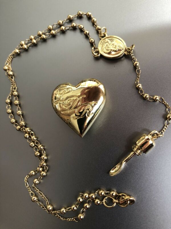 Lana Star Necklace V.3 Rosary Emerald STAR Necklace - Etsy Canada | Heart  necklace etsy, Fashion necklace, Necklace