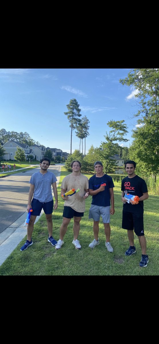 TillSquirt's tweet photo. 6:48 PM. To end the week, rayan chaudhry and Kyle Crawford of @waterwarschamps trade kills while Connor Resavy sprays Naman Pujani in the clash. @afhswaterwars Kill Count= 5 https://t.co/P5hpc2bUHq