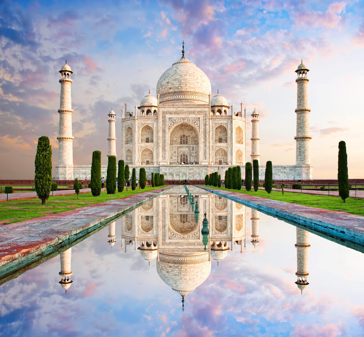 MahMarMak1's tweet photo. #Shah_Jahan_Mumtaz_Mahal 
Shah Jahan is regnal name of emperor:
Shahab-ud-din Muhammad Khurram.
Shahab-ud-din in Arabic means Meteor of Religion.
https://t.co/H3jGCrzNHl
Mumtaz Mahal:
Mumtaz in Arabic means Excellent.
Taj in Arabic means Crown, Mahal means Place.
#Taj_Mahal 1650. https://t.co/yYMZG8xCS6