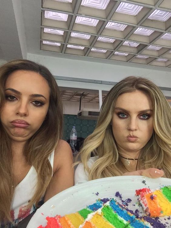 Day 10. Today was Pez's birthday and it is celebrated together with Jade in this thread :D I wish she had a beautiful time today despite this damn pandemic, she deserves everything in life! #JadeThirlwall  #PerrieEdwards  #HappyBirthdayPerrie  #LittleMix  #LM6