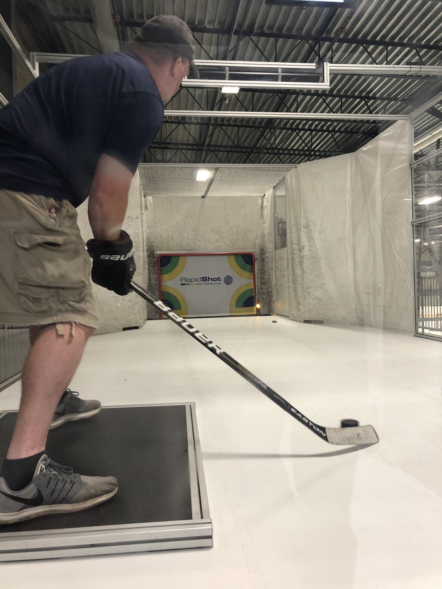 Looking to improve your hockey skills? You need to check out <a href="/bar_sniper/">Bar Down Sniper Academy</a> &amp; <a href="/RapidShot_NA/">RapidShot</a> bardownsa.com