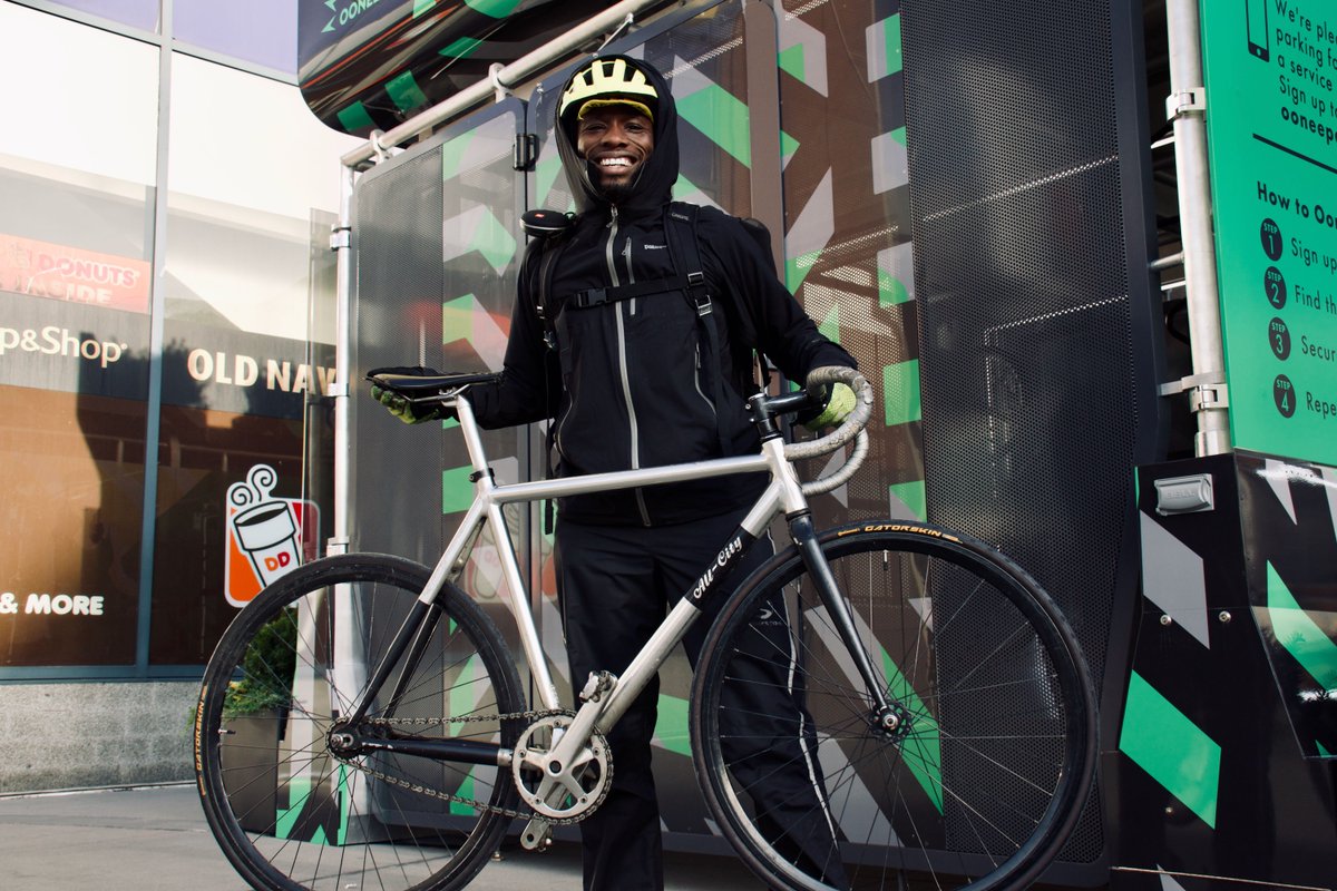 Except for my friend  @BeyondCycle (Kevin) who is a cycling/fitness instructor from Brooklyn and uses his bike to get absolutely everywhere.