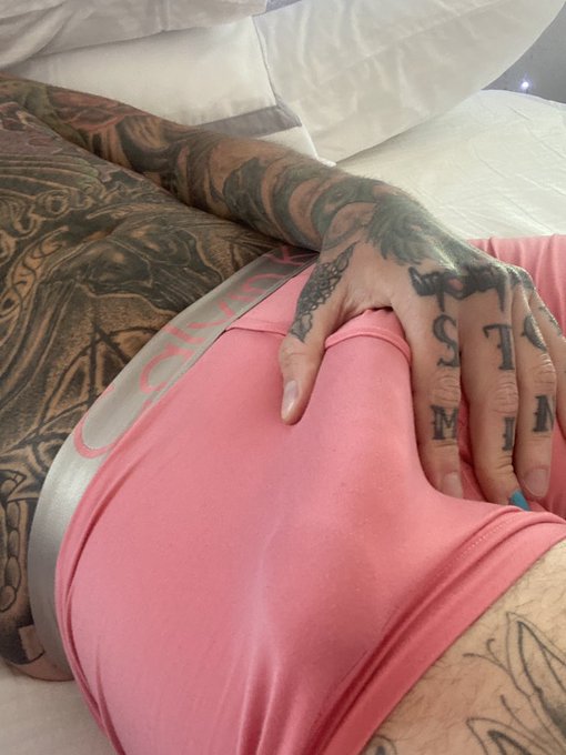 I have a LOT of incredible new content going on my onlyfans this week! You're not gonna wanna miss out