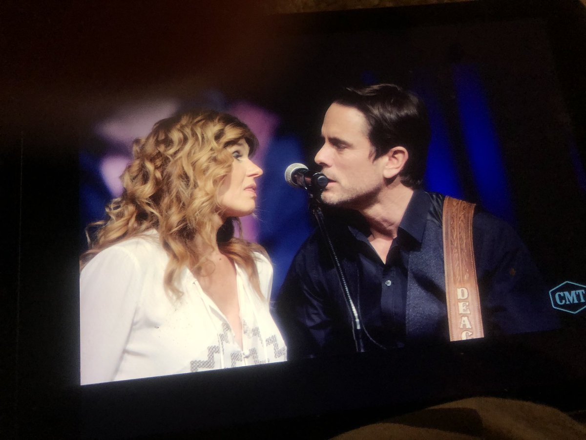IDC4455's tweet photo. I’ve been watching #Nashville episodes randomly and I’m back to one of my faves! #Riversbetweenus will never not make me cry. I just love this moment so much. It’s beautiful for many reasons but mostly because it’s an accumulation of 3+ seasons of Deyna angst! #26daysOfNashville https://t.co/EpH5KdJadN