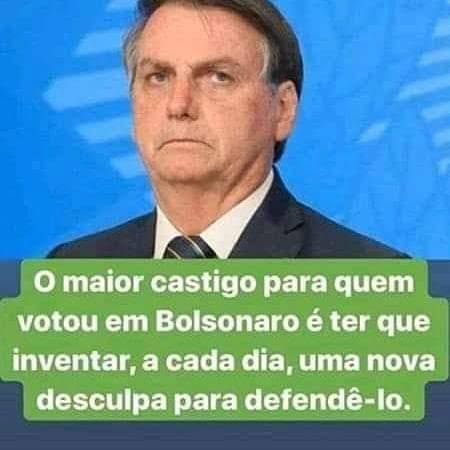 Demetriodrs's tweet photo. A personificação da incompetência!
#ForaBolsonaro https://t.co/RIb2aMgmpA