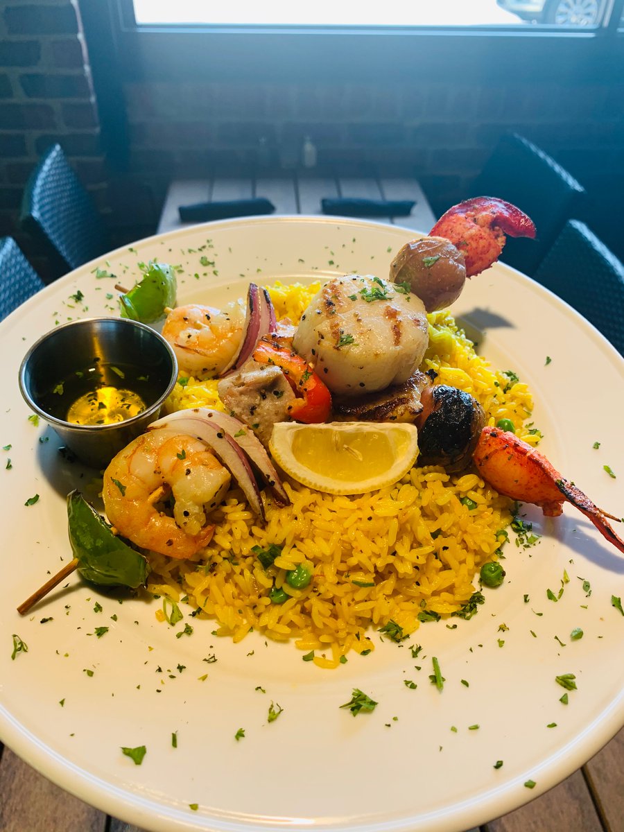73Main's tweet photo. Our featured dish this weekend is Seafood Shish kebabs served over saffron rice! https://t.co/8Q84l3kuOm