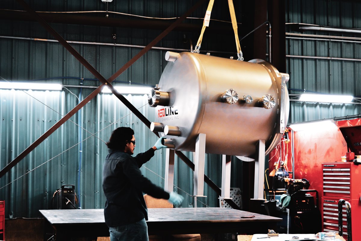 VacuumVolume's tweet photo. Contact us for large vacuum chambers! 🚀🛰️https://t.co/ai7P5Rg3Xx #VacuumVolume #RedlineChambers #vacuumsystem #vacuumtech #vacuumtechnology #vacuumscience #TVAC #thermalvacuum #spacetech #cubesat #smallsat #vacuumchamber #highvacuum #USmanufacturer #aerospace #UHVchamber https://t.co/lG5Rs4uftK