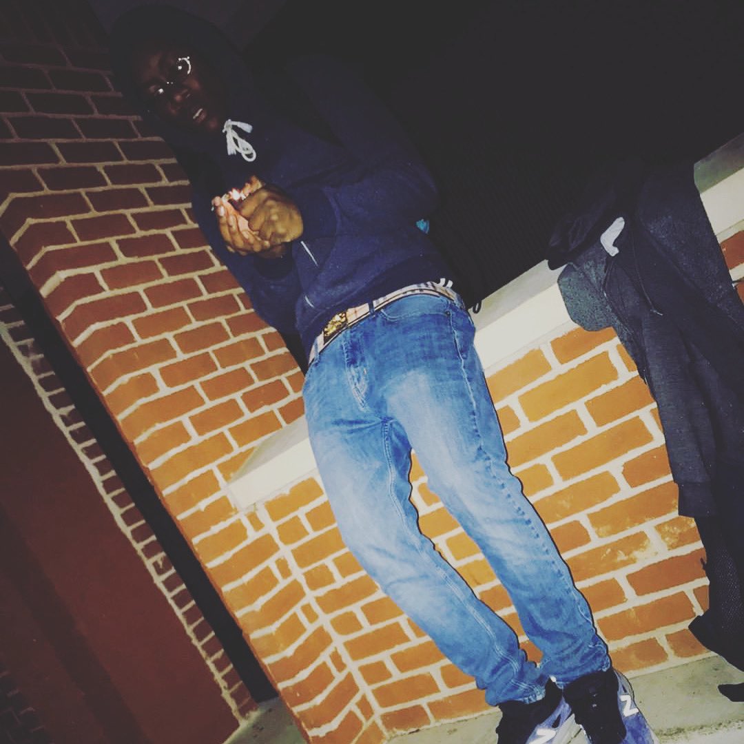 WeezyAtp's tweet photo. It just my 🩸 different https://t.co/3JU0L258SY