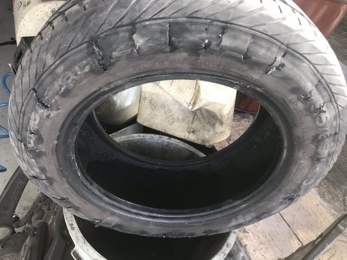 Sabah sabah yeni bir lastik parçalama satanım 😓