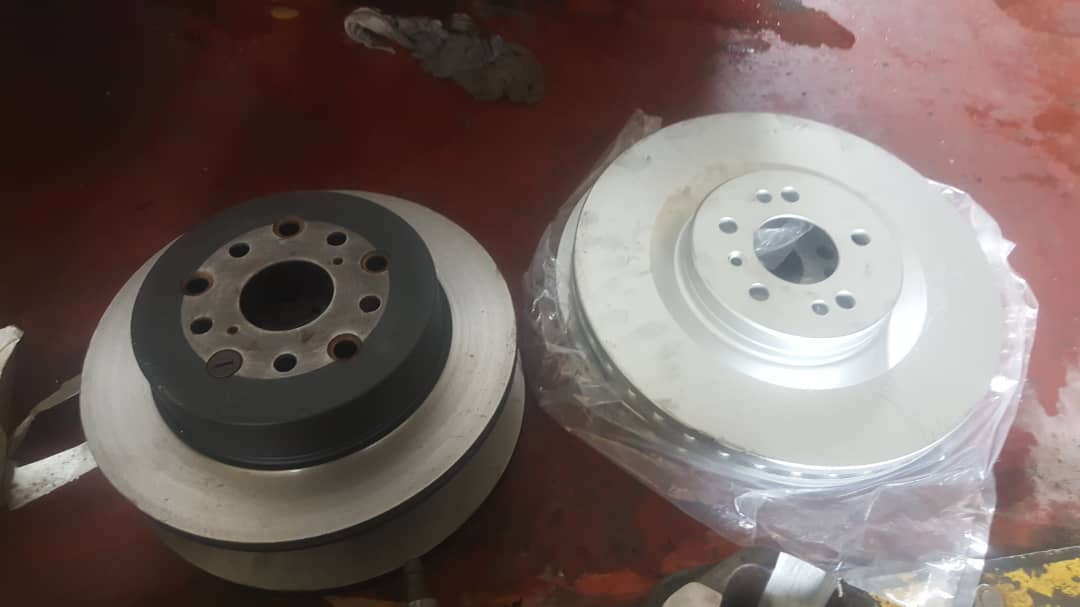 AGrx130's tweet photo. LS430 brake kit conversion
#grx130后期 #grx130マークx #grx130world #volkracingwheels #volkracingorigin #markx #grx130系 #grx130 #4grfse #stancefitmentstyle #grmn #toyotanation #modzpalace #mcclubzlifestyle  #raysengineering #markxgs #Xnation #130系マークx #CarHouseGarage #raysgtc https://t.co/2b3cQi6qUA