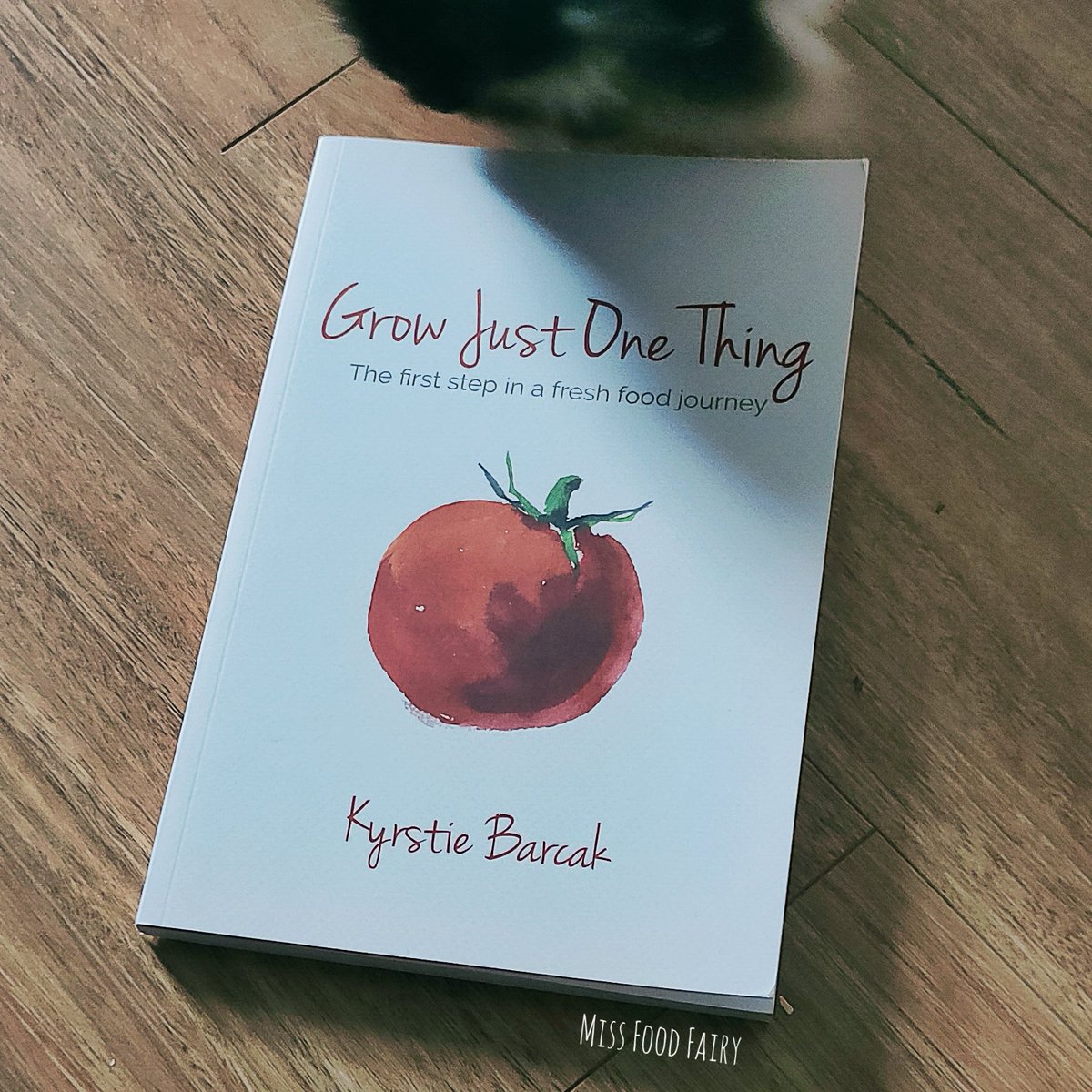 Look what just got delivered by @kyrstie_afl! A bit excited! And it's personally signed! I'm looking forward to reading & getting my garden ready to create amazing recipes for you Thanks Kirstie for taking time out on your weekend to deliver your beautiful book #growyourownfood