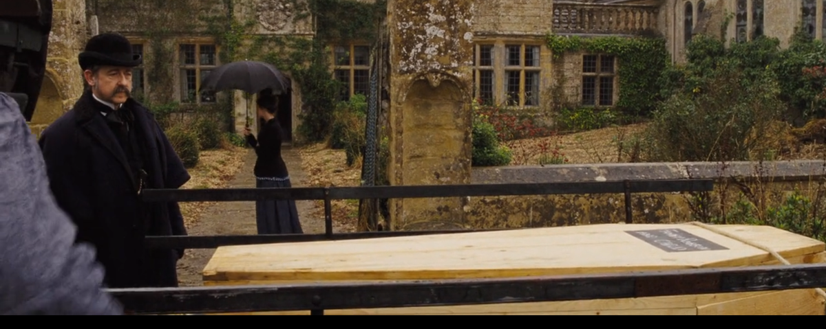 Yeah let me make my pregnant ex fiance walk many miles to a specific location- ah fuck she's dead