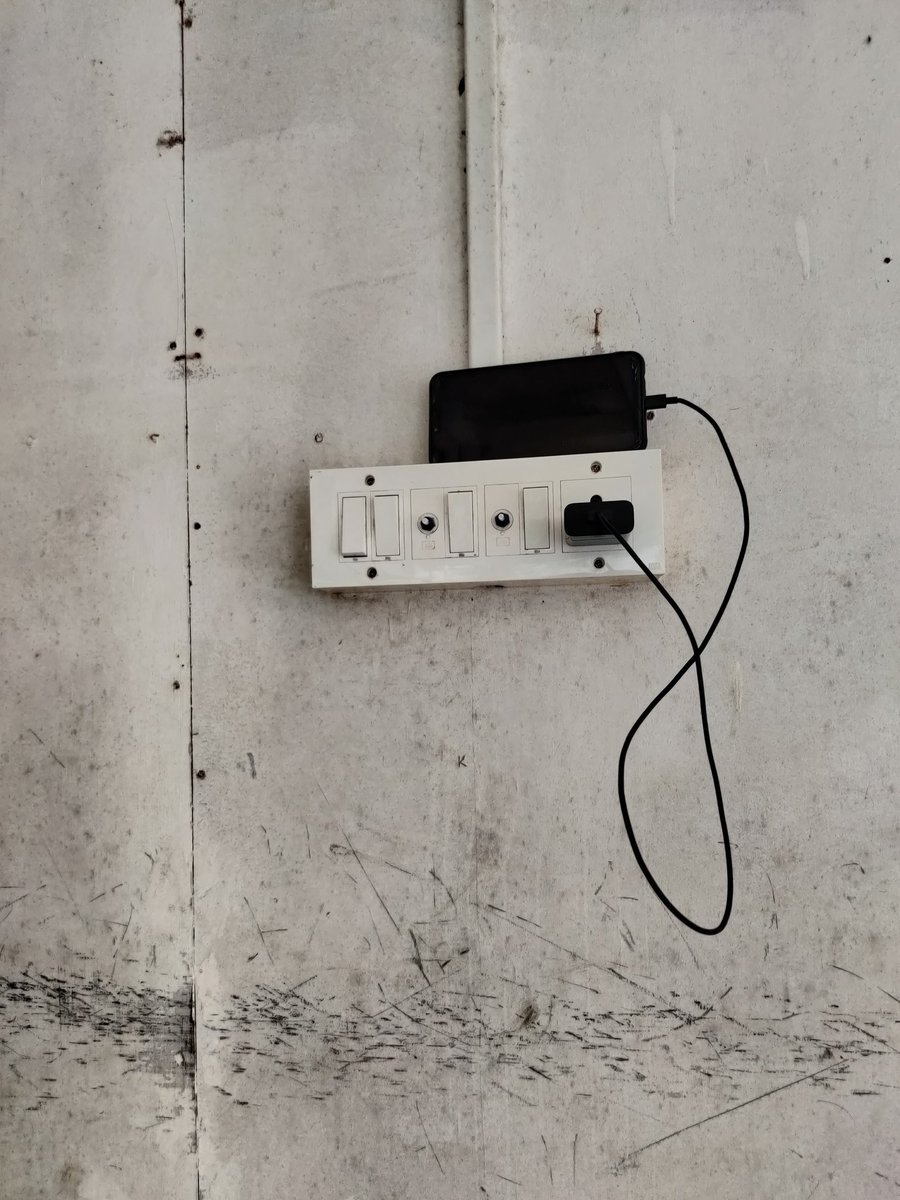 Time to claim the only plug point available to charge my phone. Oops, too late. Anyway, bye for a bit.ANTHE.