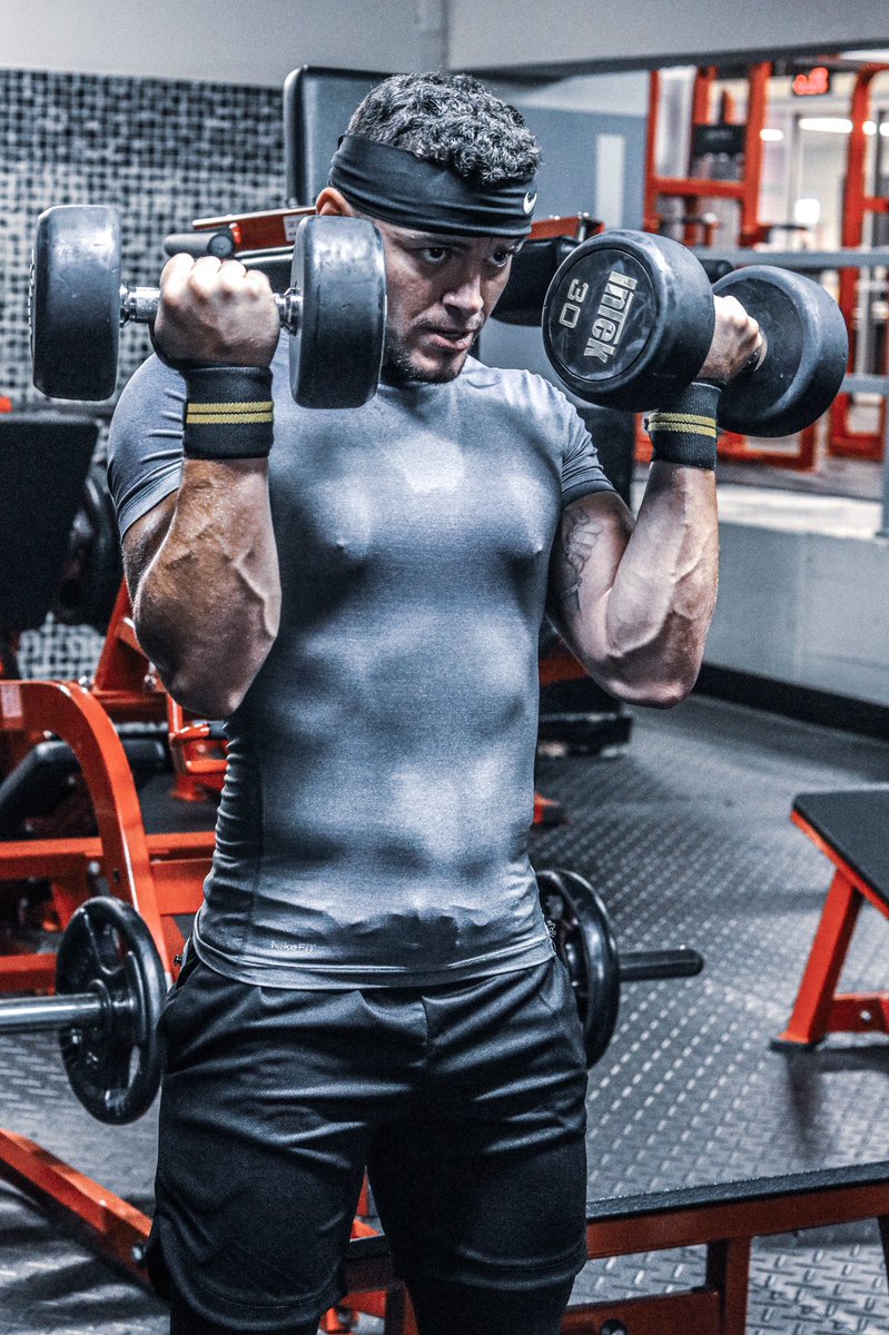 18Jordangarcia's tweet photo. “I’ll never break up with the gym.. we just seem to workout” #personaltrainer #trainer #gym #fitness #miami #gorillaseason
• know anyone that needs a personal trainer? Send them my way! Boxing packages included https://t.co/KlMZLIXBzr