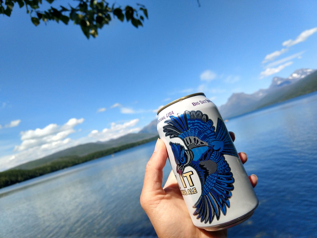 DivaVinophile's tweet image. Cheers to #friyay #fridaysips 🍺 from @GlacierNPS #Montana 🏞️ #travel #beer @zappafaye @AmandabearL @Beerman8298 @Beerislove25 @JohanBBT @Tastebudbrett @SashaEats @SteveKubota @GailBenzler @pietrosd @jimofayr @DemiCassiani @_CraftBeer @BigSkyBrewing @kettlehousebrew @somm_bitch