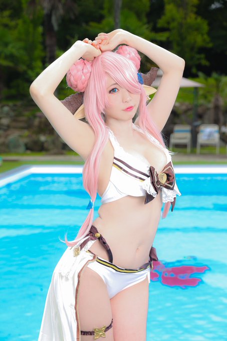 Twitterのコスプレ画像10