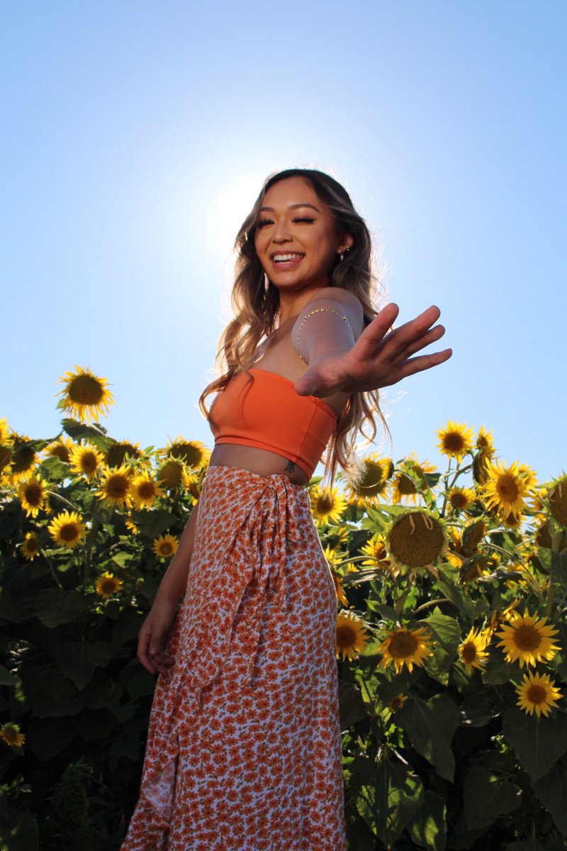 StephanieQuan's tweet photo. ur lil ray of sunshine 🌞💛✨ https://t.co/UOk5Kk0Wnt
