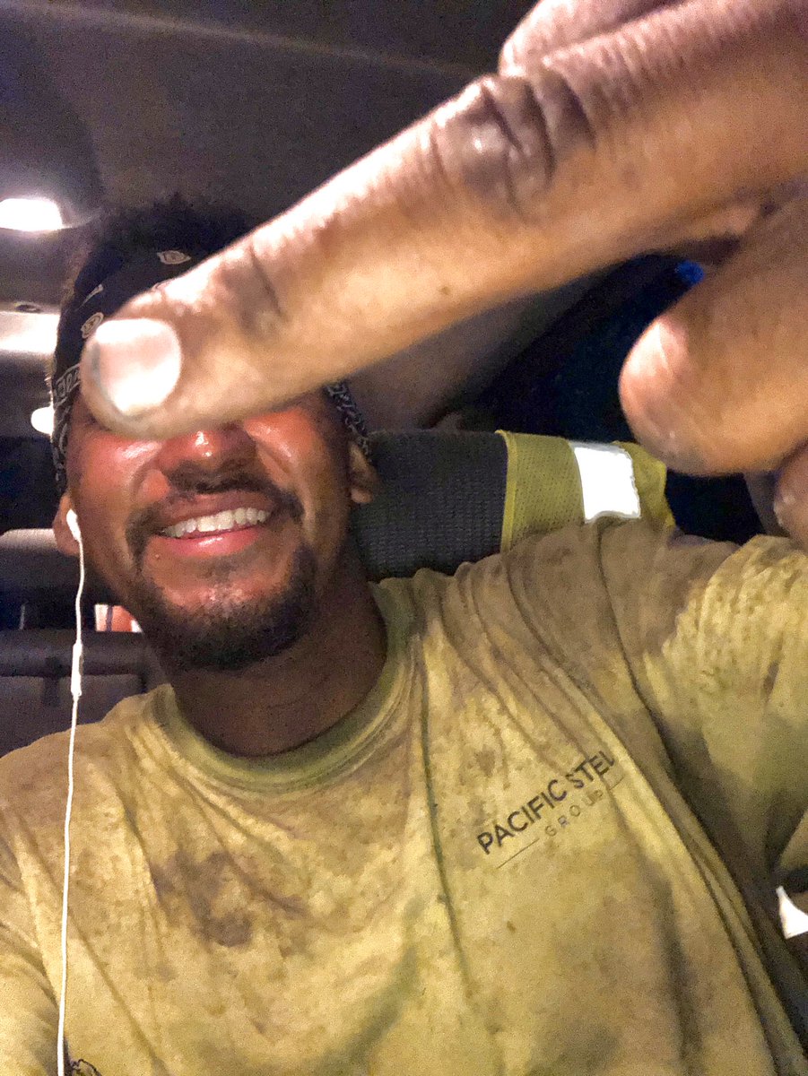 dannyHustle33's tweet photo. @DaddyZavala33 I get it all the time but little did they know I am 🤣  DO WHAT THE FUCK YOU GOTTA DO TO PROVIDE 🙏🏼 https://t.co/SZn8ADSjSw