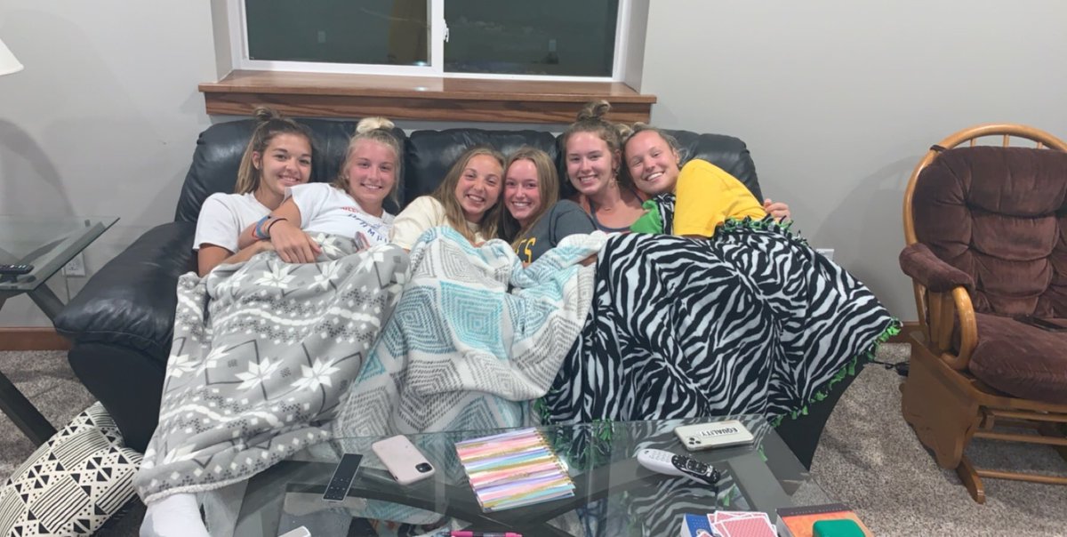 Thank you basketball for giving me some of my best friends 💗 <a href="/TNT5Basketball/">TNT5 Basketball</a>