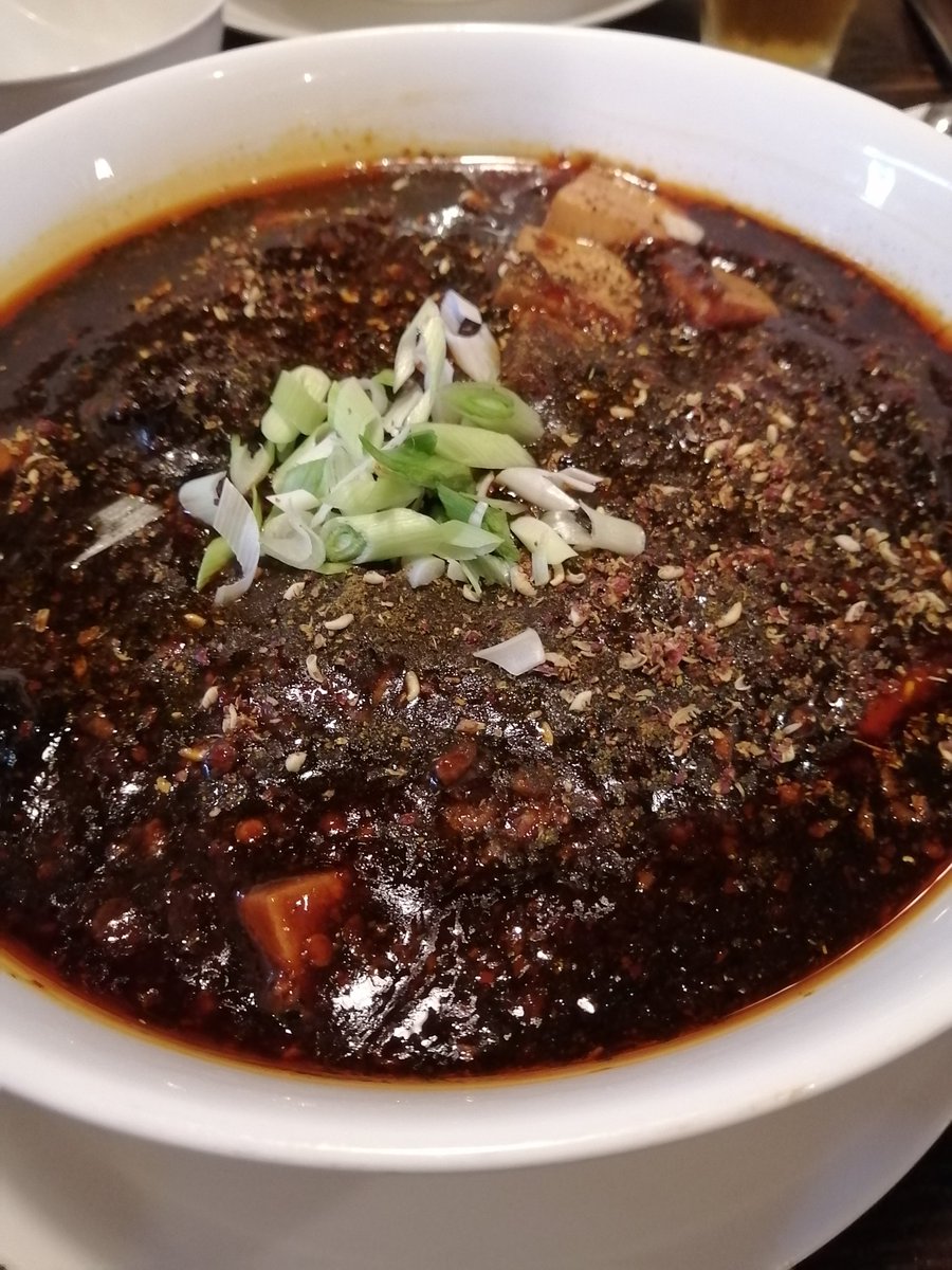 verdyamaga's tweet photo. （BQグルメ）上越高田インター出入口の前、龍馬軒さんで麻婆豆腐と担々麺いただきました。香ばしい胡麻の香りが漂うジューシーな一品。 https://t.co/cgXfwbpEL4