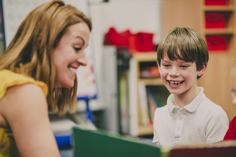 TeachersJourney's tweet photo. 'Most students enter our classroom and stay for a while before seemingly fading from our memories, while others seem to linger in our hearts forever changing the way we see ourselves as educators.' Robert John Meehan https://t.co/fI3OzHlZYe