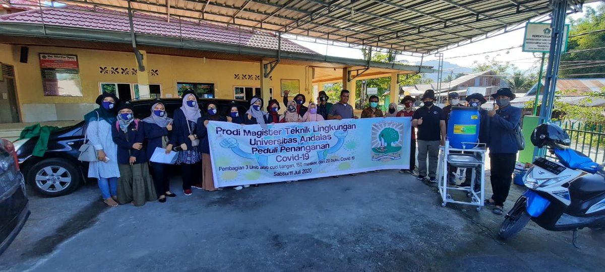 TLingk_FTUnand's tweet photo. Pengabdian masyarakat melawan Covid-19 Magister TL UNAND https://t.co/i42lP3cWuk