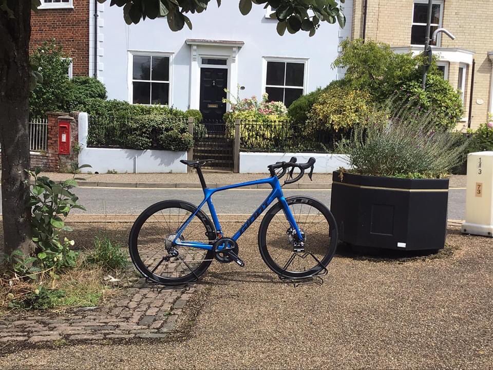 howardscycles's tweet photo. Giant Bicycles TCR Advanced pro 2 disc M/L

Was £3499 
Now £3149 *( t&amp;c apply) #giantbycles #roadbike #shoplocal  #wymondham #norfolk https://t.co/7wgaIbQgkw