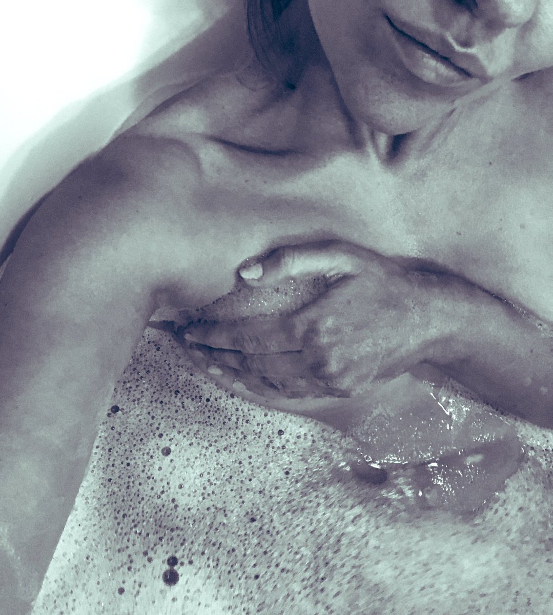 CoupleSlavic's tweet photo. IF YOU SEE THIS POST ITS MEAN THAT I TAKE BATH ALONE ☹️

PLEASE RETWEET AND FOLLOW ME TO MAKE MY LIFE MORE INTERESTING 😍 

FOR EVERY RETWEET I HAVE SUPRISE ON DM😈🍑
#hotmom #hotwife #nudes https://t.co/FIvLgiSh2I