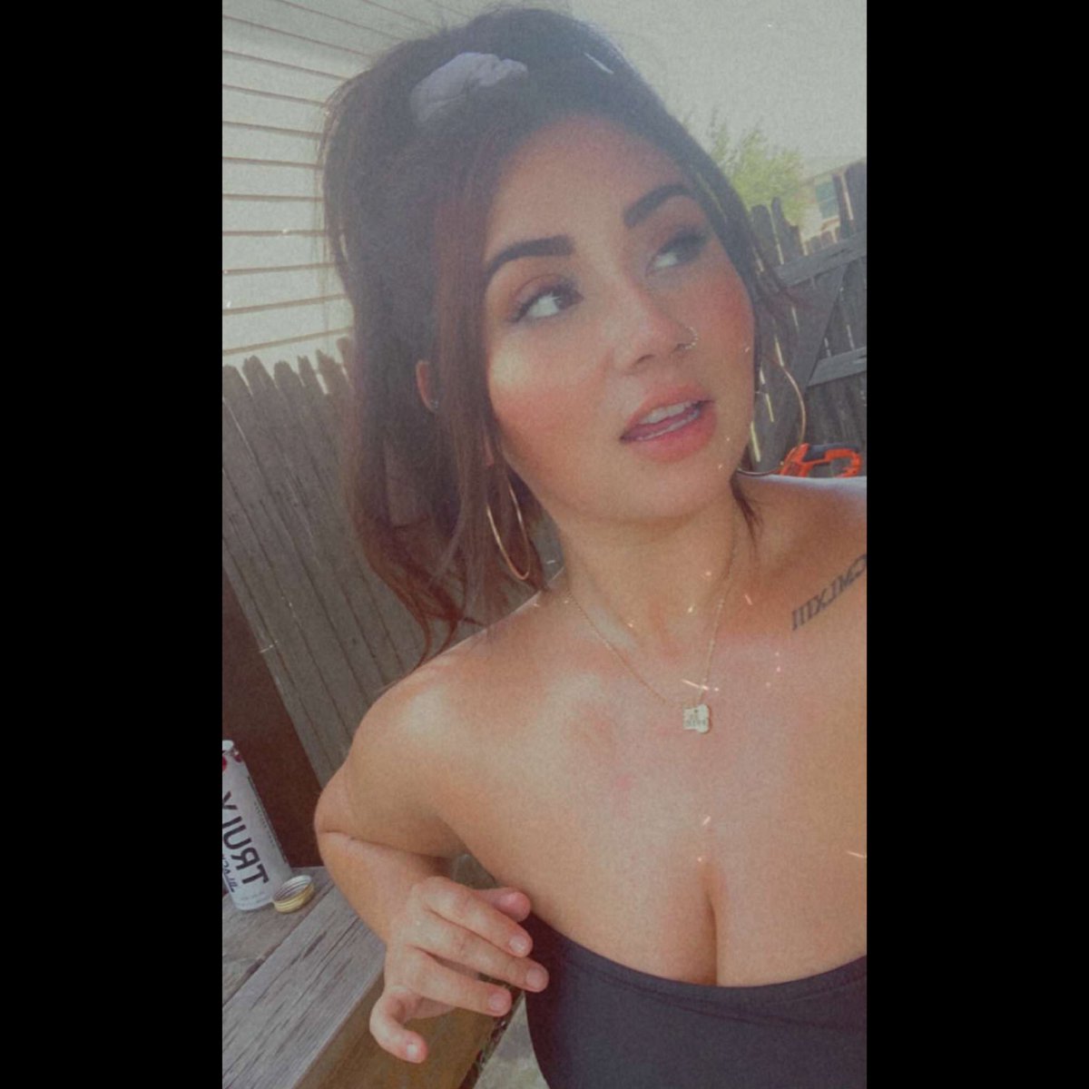 sierrastorm1901's tweet photo. I just want a good tan and endless margs. https://t.co/Rg4o6VJFL1