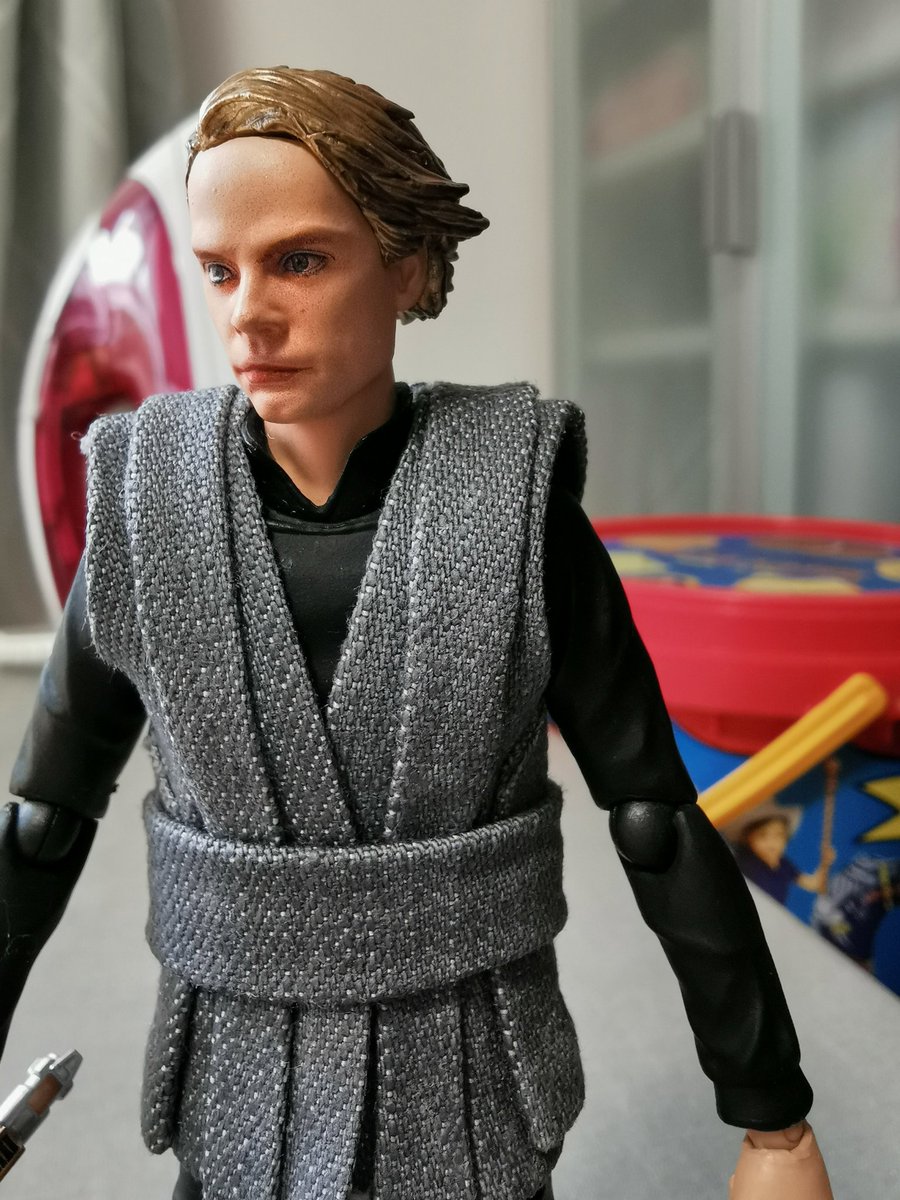 TomokiSw's tweet image. ルークのチュニックとりあえず完成w直で見るとわりといい感じです！デニム生地を使ったのが間違いだった。。