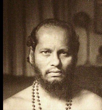 huk_fin's tweet photo. Baba Muktananda https://t.co/3KMTABlzOG