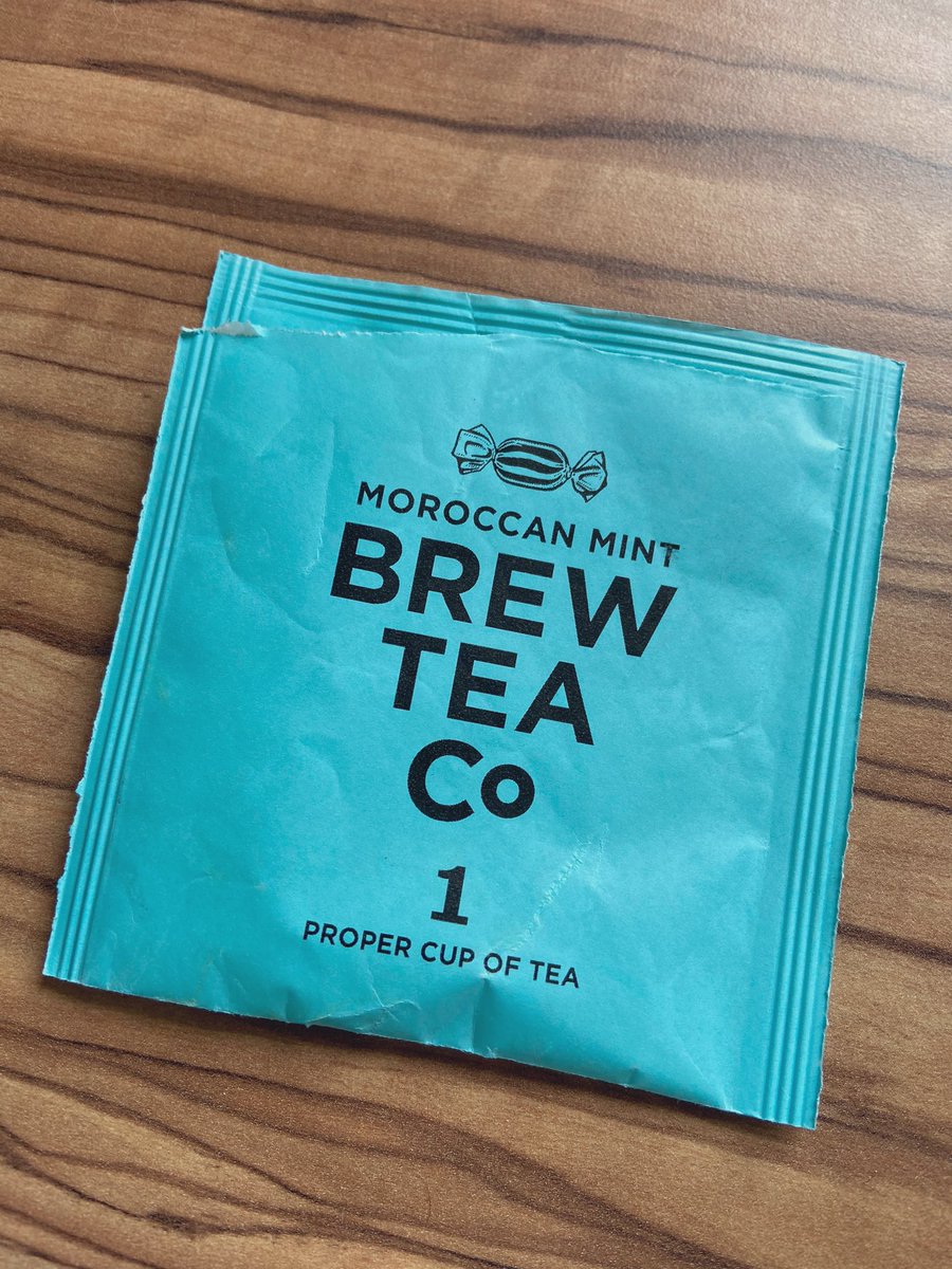 TAThompson16's tweet photo. Just found a #Astrofest2020 hotel teabag @hellyelly 
#Poshcarpet @Luke_Winch @paperrocketman 😘 https://t.co/BEnr5K1Kyp