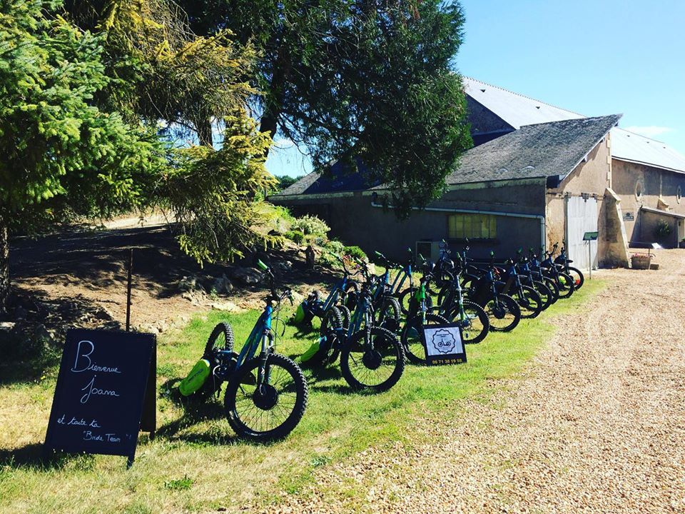 La saison #touristique reprend ! 
Bienvenue à La future mariée ! #anjoutrottevasion #jaimelanjou #loirelayonaubance #saumurtourisme