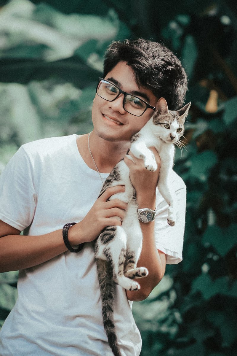 Colarinakevin's tweet photo. ᴀɴᴏᴛʜᴇʀ ʏᴇᴀʀ ᴏʟᴅᴇʀ, ᴡɪꜱᴇʀ ᴀɴᴅ ʜᴀᴘᴘɪᴇʀ.
#BenteUno https://t.co/EmJG0OwRFA