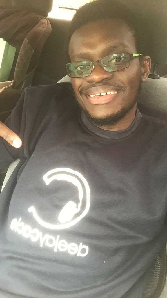 LeroyEO20's tweet photo. This cold just got better with the #Hitsreplay on @882SanyuFM . En itโs the baddest Djโs hour @DeejayCacie
#SupportOrShutUp๐คญ
#LetโsDance https://t.co/8yxBM595N7