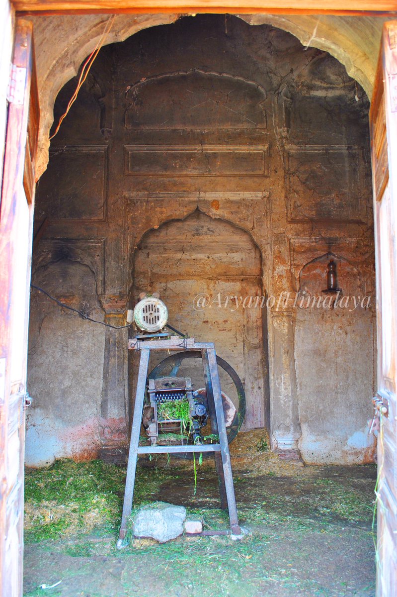 52•An ruined Hindu temple being used as cattle yard by locals, Eminabad, Gujranwala, Pakistan.