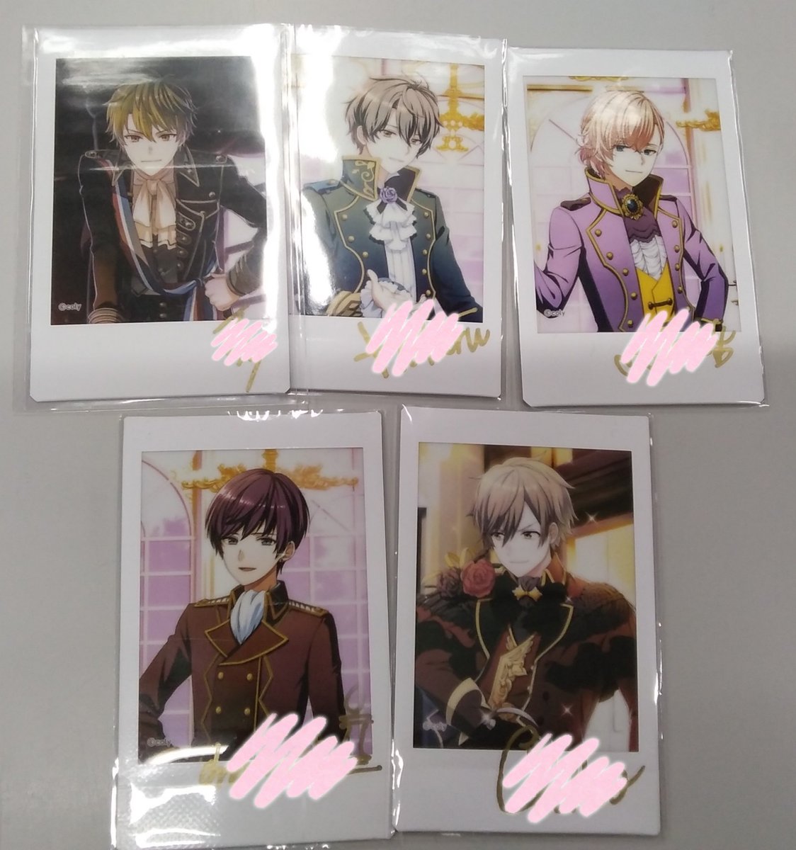 通販情報】 ｢#オンエア｣直筆サイン入りチェキを通販にて販売中です