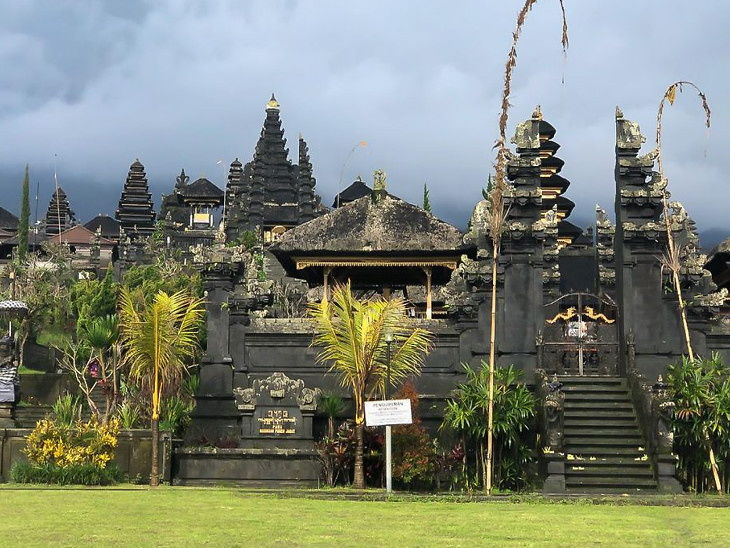 A pura is a Balinese Hindu temple& the place of worship for adherents of Balinese Hinduism in Indonesia.Balinese Hinduism is the form of Hinduism practiced by the people of Bali.The island of Bali is an exception in Indonesia where 83% of its people identify as Hindu.