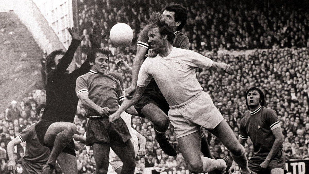 7️⃣7️⃣3️⃣ appearances
2️⃣3️⃣ years
1️⃣ club