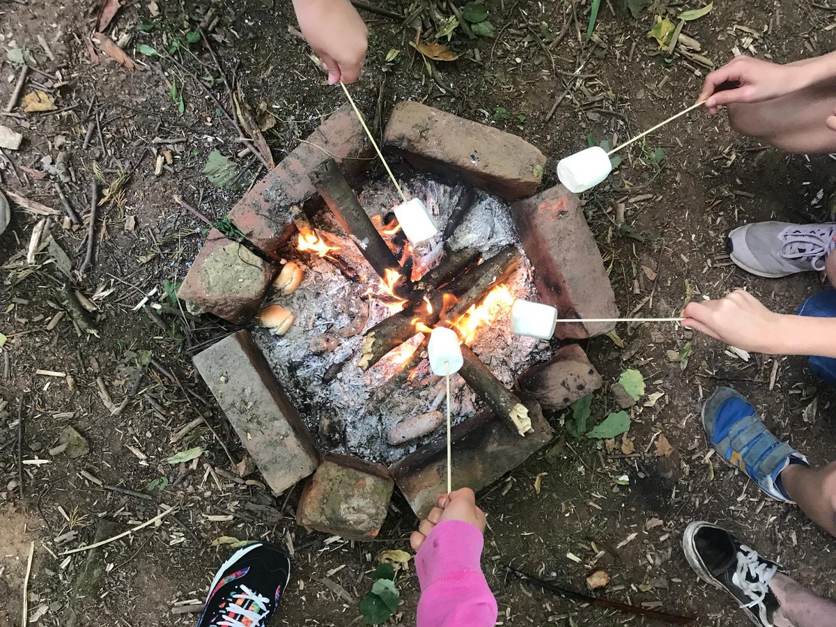 St_Johns_School's tweet photo. A wonderful day of den building and outdoor education adventures at St John’s summer camp this week. Just £20 per day. To book your place please contact dawn.pike@iesmail.com https://t.co/JgZw2OsSY1