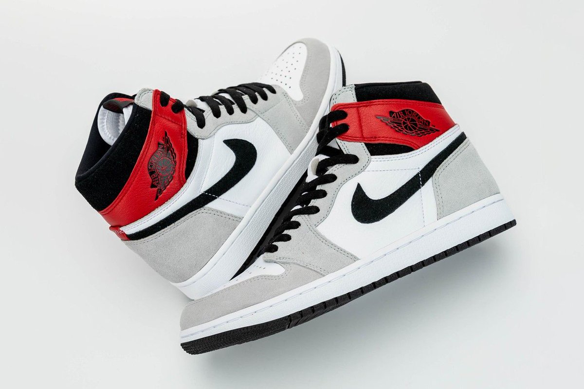 foot locker smoke grey jordan 1