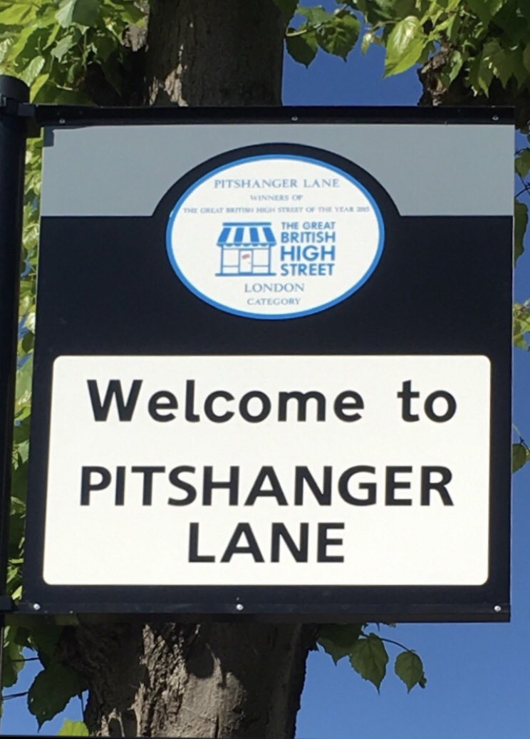 JJM_Ealing's tweet photo. Hello #Pitshanger #GBHighSt residents If you’re visiting #Pitshangerpark #Clevelandpark or #Scotchcommon over the weekend when meeting friends please don’t leave litter behind #Binit or if the bins are full, please take it home with you. Don’t risk spreading the virus #StayAlert https://t.co/su0VoZEvGy