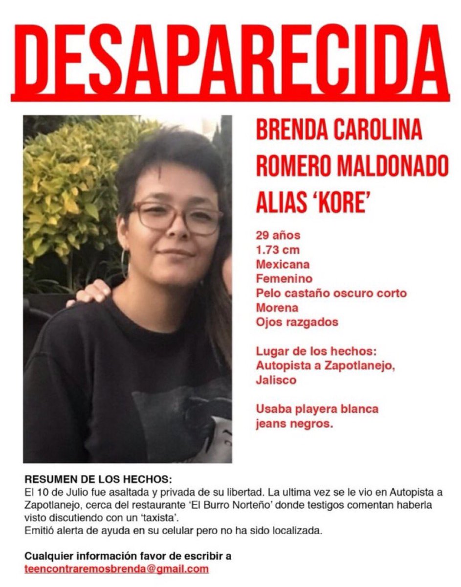 DivadeOro_'s tweet photo. Amigos, Kore Romero iba hacia el aeropuerto de Guadalajara cuando sospechó que un taxi la venía siguiendo, su última ubicación fue una gasolinera cercana al aeropuerto y no sabemos nada de ella desde hace varias horas. Pedimos su RT o cualquier info #TeBuscamosKore https://t.co/K45lfVYDSC