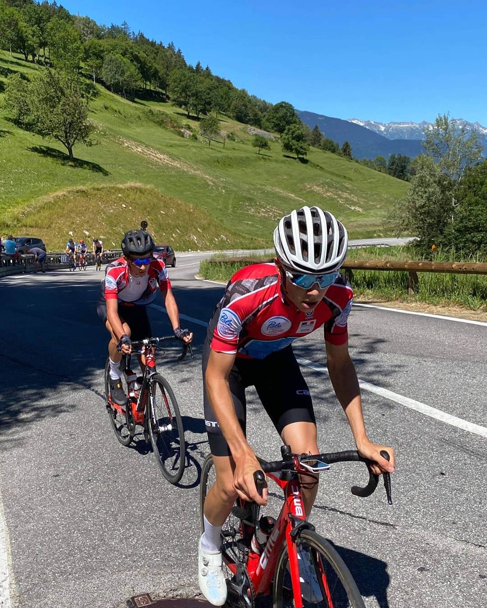 CornuBenjamin1's tweet photo. Fin d'une belle semaine avec le @PoleCaen @CSNHoulgateCaen à la montagne 🏔☀️ https://t.co/QWOAia2jMm