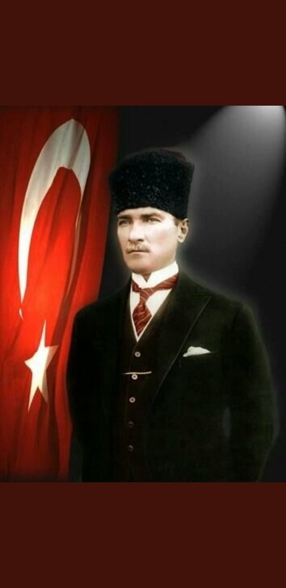 umrumdisiherkes's tweet photo. Yunanlılar yüzmeyi nasıl mı  öğrendi? Işte bu Adamın sayesinde. #Ataturk https://t.co/6xI1m7QPtF