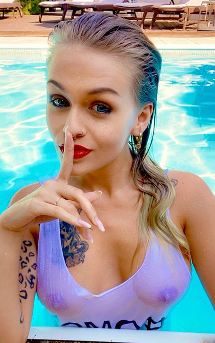 #OMG https://t.co/kQ7ua2pvwJ<a href="/tag/omg"class="tags">#OMG</a>