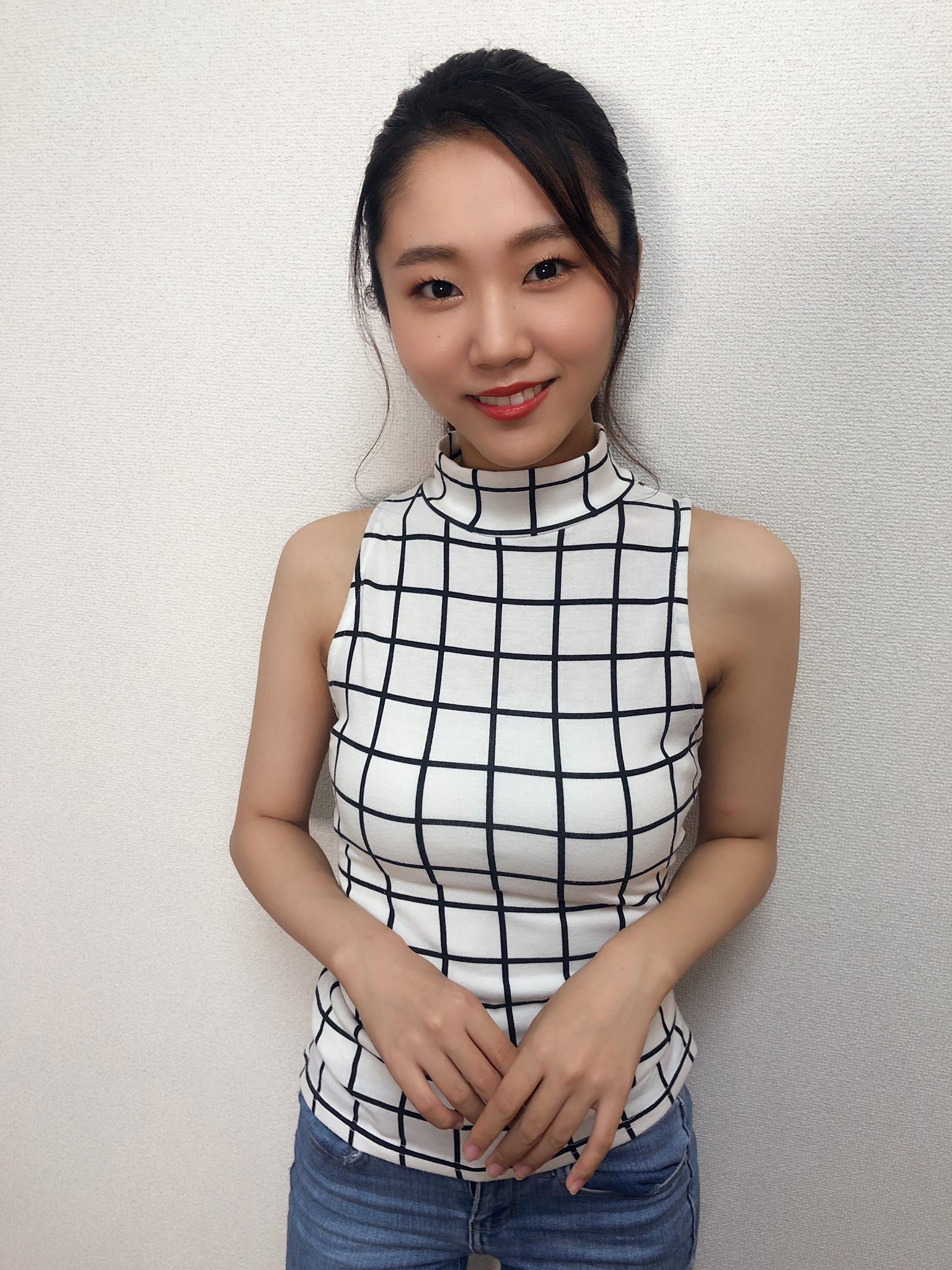 تويتر 門山 葉子 على تويتر Youtube更新 スガシカオさんの Progress を歌わせていただきました 辛い時 悲しい時 この曲を聴くと自分の中の小さな光が輝きを取り戻すような そんな気持ちになります ぜひ聴いてください T Co Ohffvigcvx